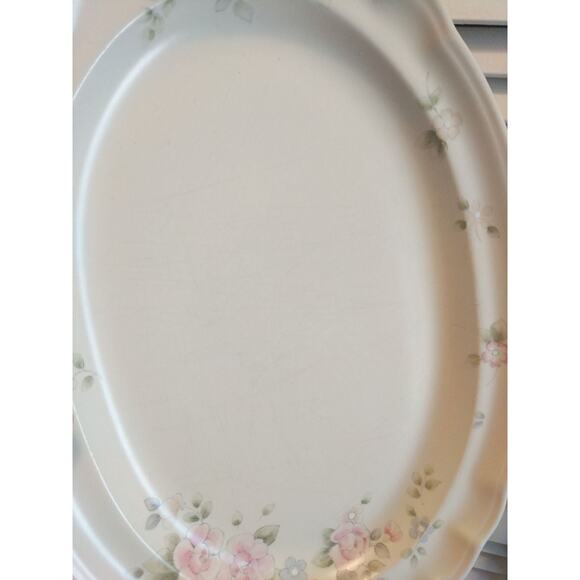 Pfaltzgraff Tea Rose 14-5/8" scalloped edge stoneware serving platter plate - Picture 8 of 9